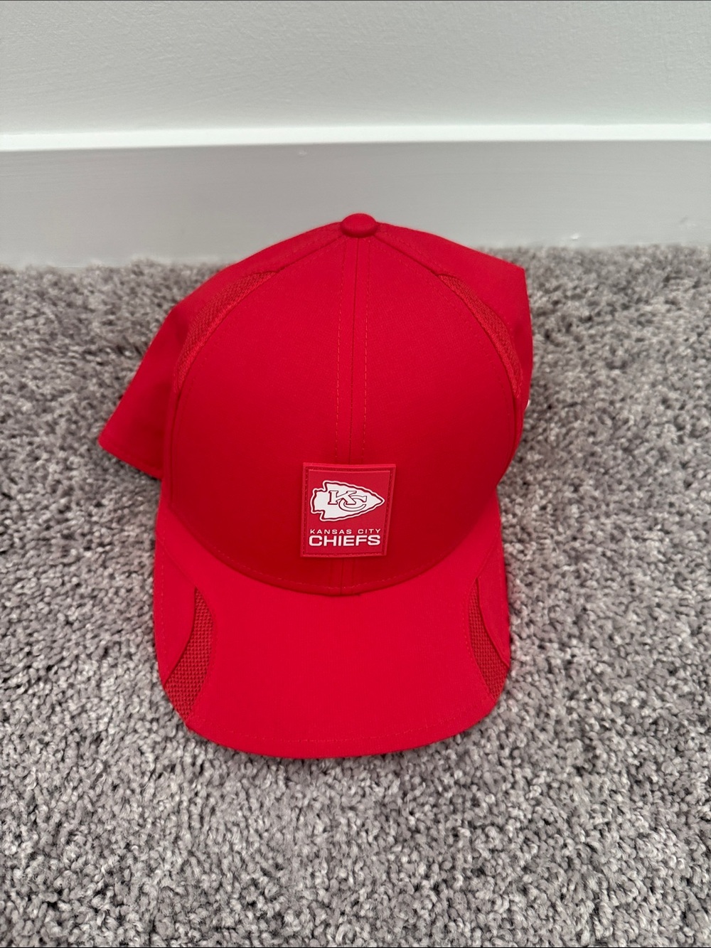 New Era Red Kansas City chiefs Cap with Side Mesh